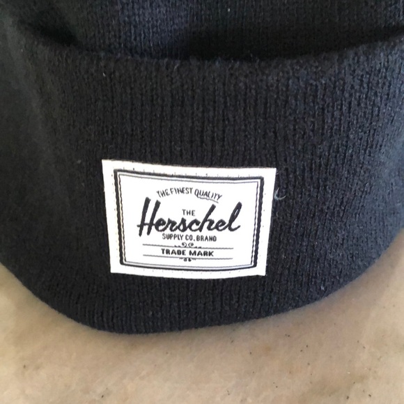 NWOT Herschel Supply co. Elmer knit beanie black one size - Picture 2 of 4